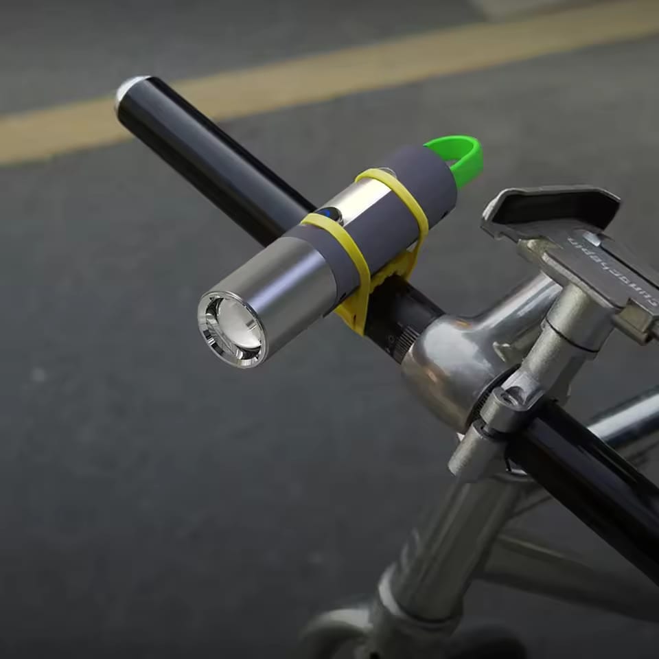 Lampe De Poche rechargeable très puissante